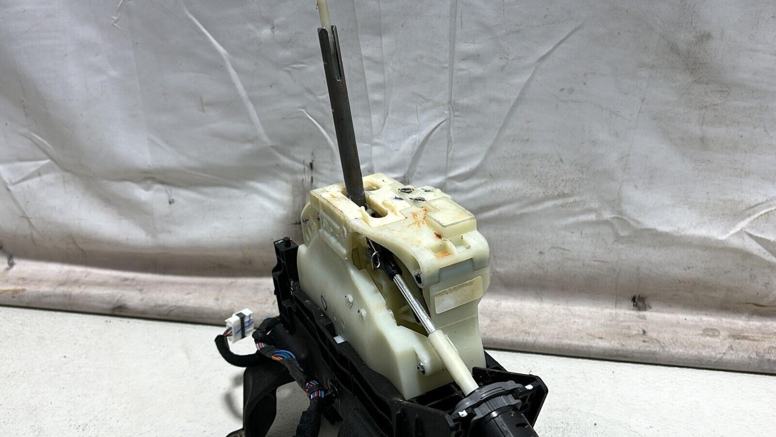 19-20 Hyundai Santa Fe Auto Trans Floor Gear Shift Shifter Selector Assembly Oem