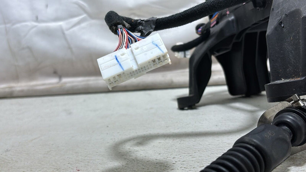 19-20 Hyundai Santa Fe Auto Trans Floor Gear Shift Shifter Selector Assembly Oem