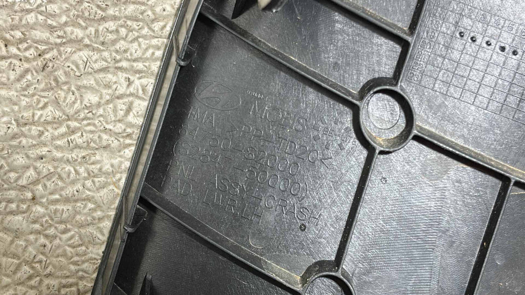 19-20 Hyundai Santa Fe Front Left Under Dash Lower Knee Panel Cover Trim Oem