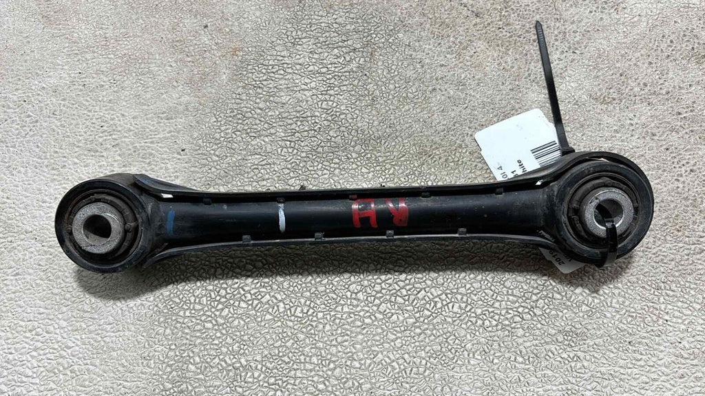 19-20 Hyundai Santa Fe Rear Left Or Right Side Suspension Lower Control Arm Oem