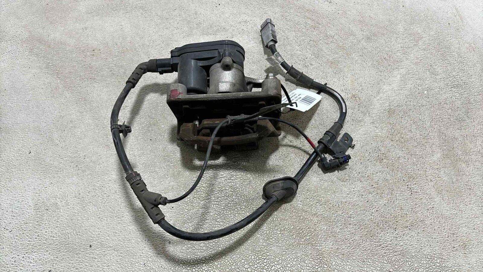 19-20 Hyundai Santa Fe Fwd Rear Right Side Brake Caliper W/ Abs Speed Sensor