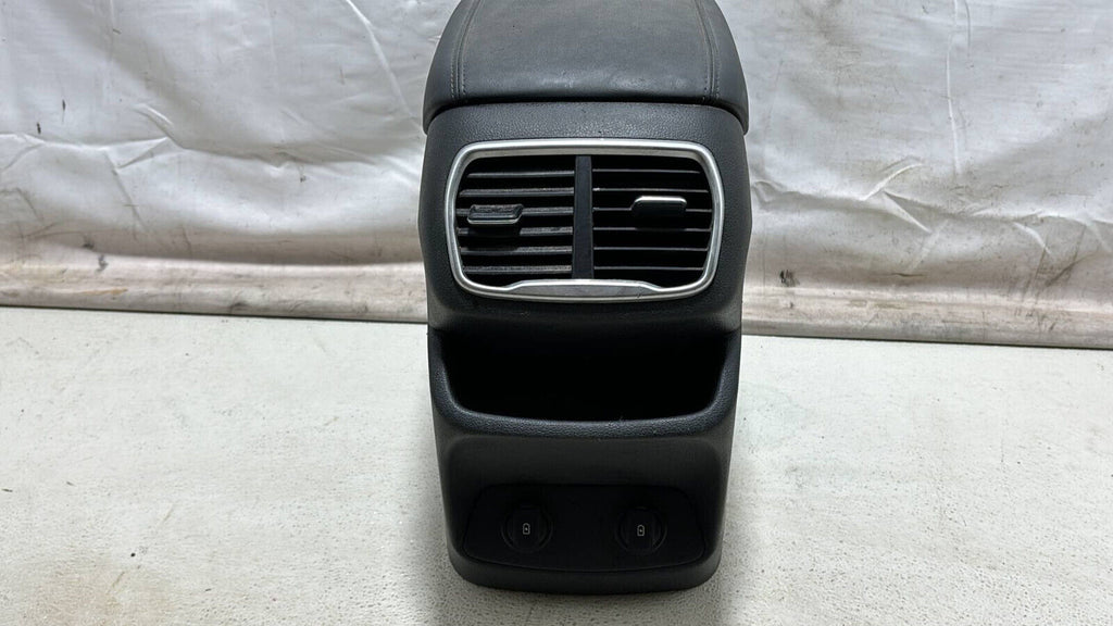 19-20 Hyundai Santa Fe Rear Center Console Storage Box W /Armrest Lid Cover Oem