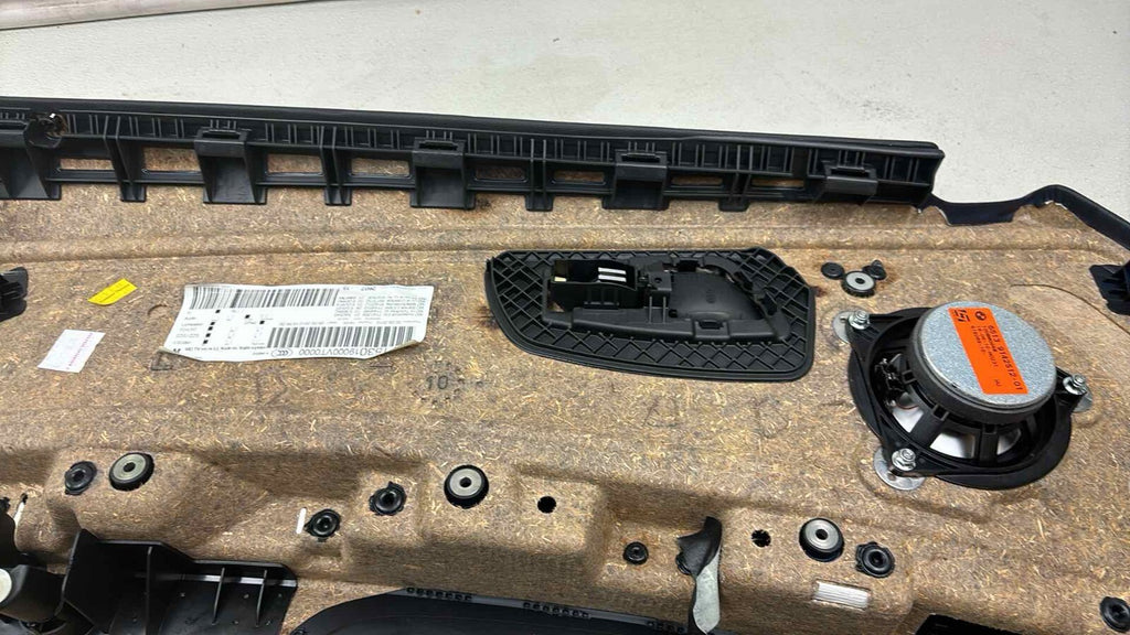 09-12 Bmw 328Xi 335D E90 Front Right Door Trim Panel Passenger Side Oem