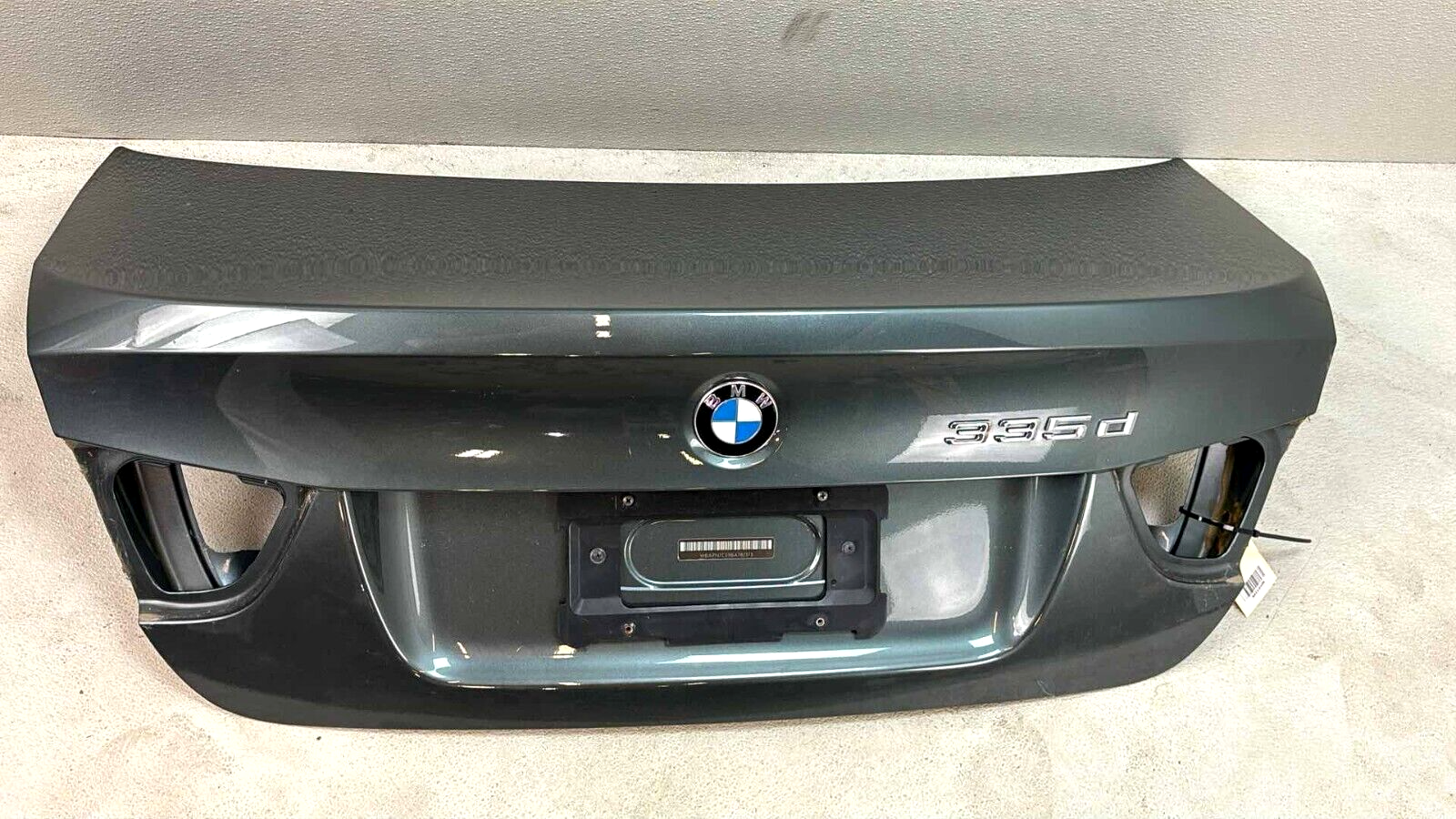 09-11 Bmw 328I 335D M3 E90 Rear Trunk Lid Tailgate Shell Cover Panel Oem