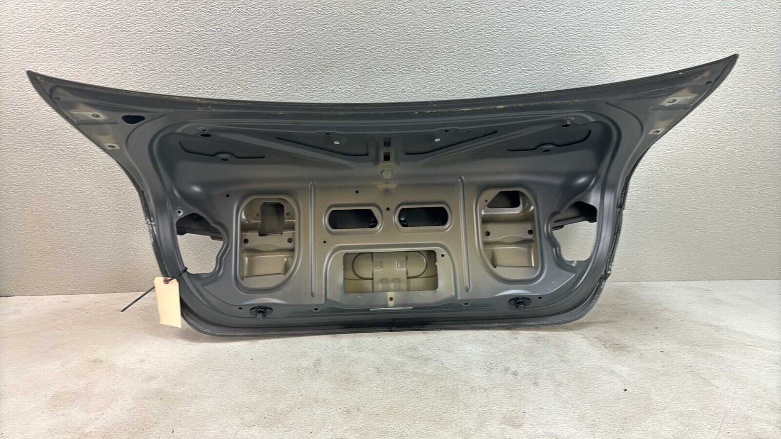 09-11 Bmw 328I 335D M3 E90 Rear Trunk Lid Tailgate Shell Cover Panel Oem