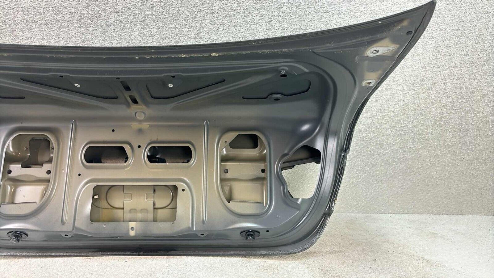 09-11 Bmw 328I 335D M3 E90 Rear Trunk Lid Tailgate Shell Cover Panel Oem