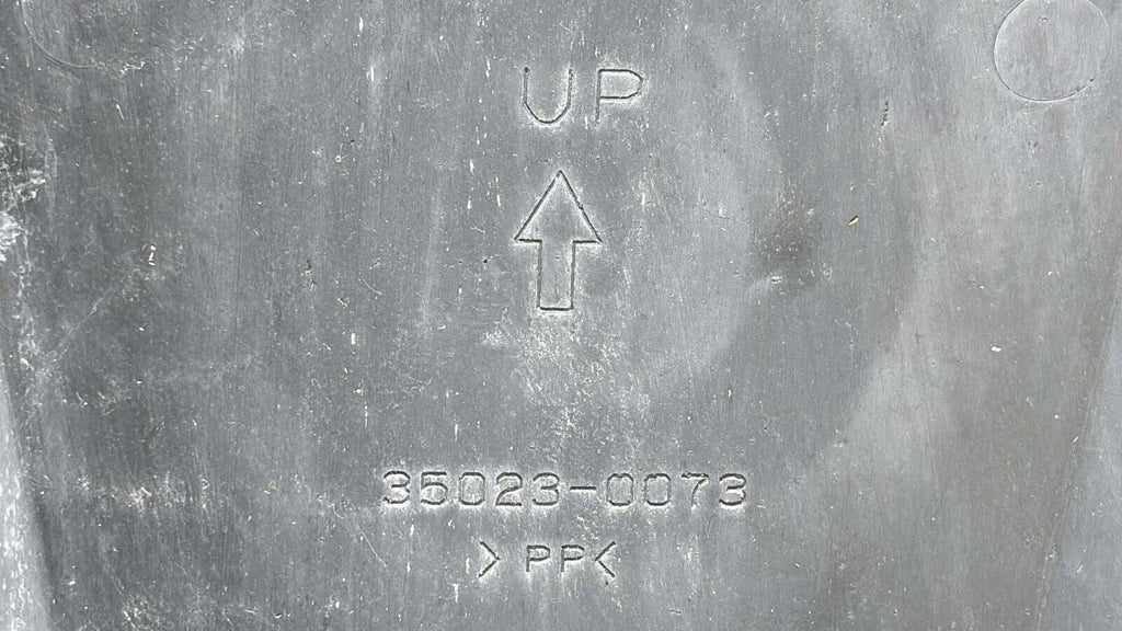 08-24 Kawasaki Vulcan 900 Vn900 Oem Rear Swingarm Suspension Arm, 33001-0226-18R