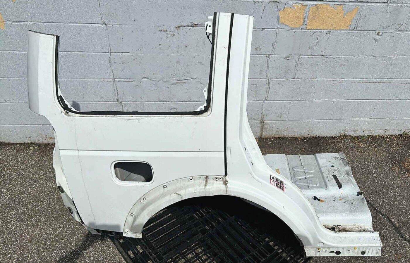 2000-2016 Land Rover Lr4 L319 3.0L Sport Right Pass Rear Quarter Panel Body