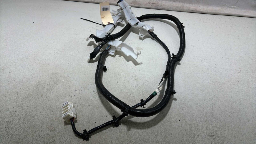 03-06 Nissan 350Z Right Convertible Trunk Wiring Harness Wire Oem 24015-Ev01B