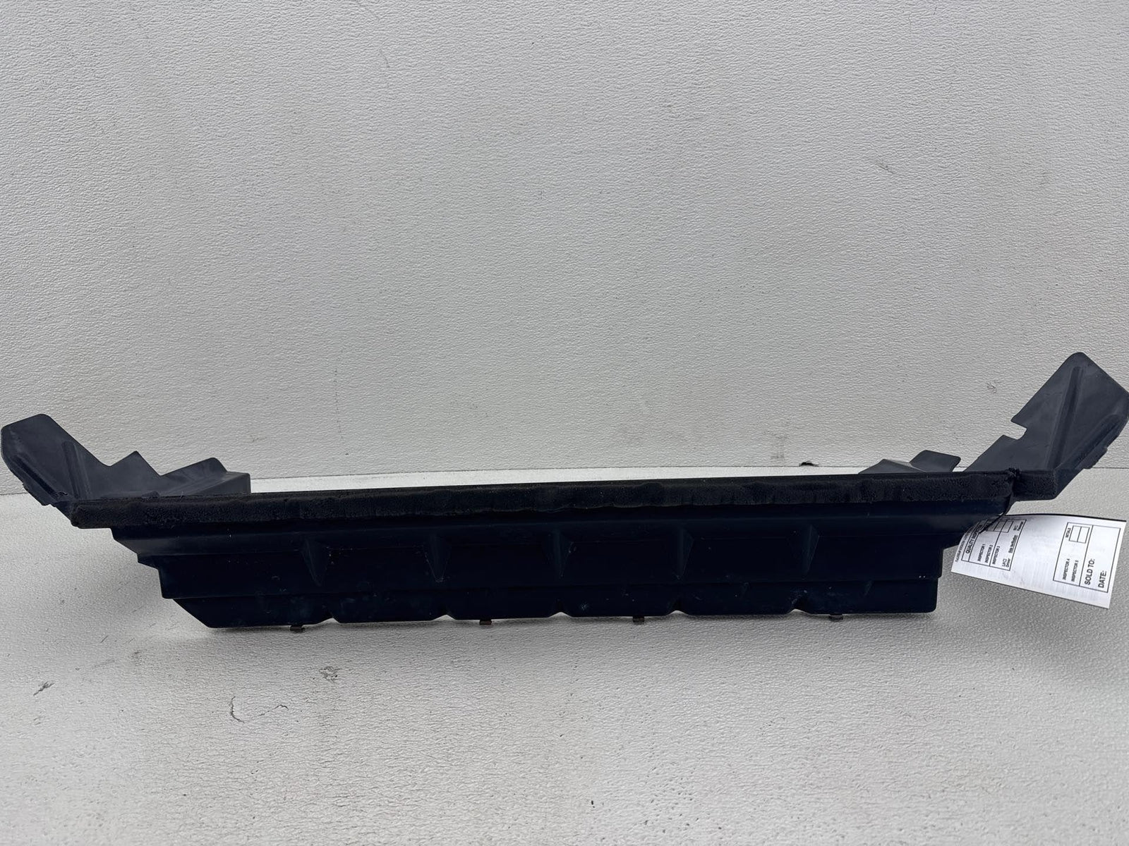 02-05 Ford Thunderbird Radiator Deflector Duct Air Guide Baffle Oem