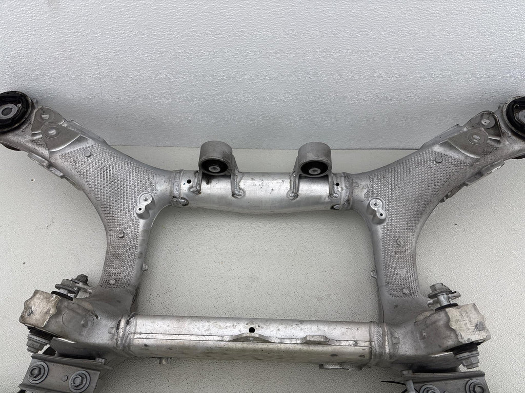 19-23 Bmw X5 Rear Axle Subframe Suspension Carrier Crossmember Oem 6894149