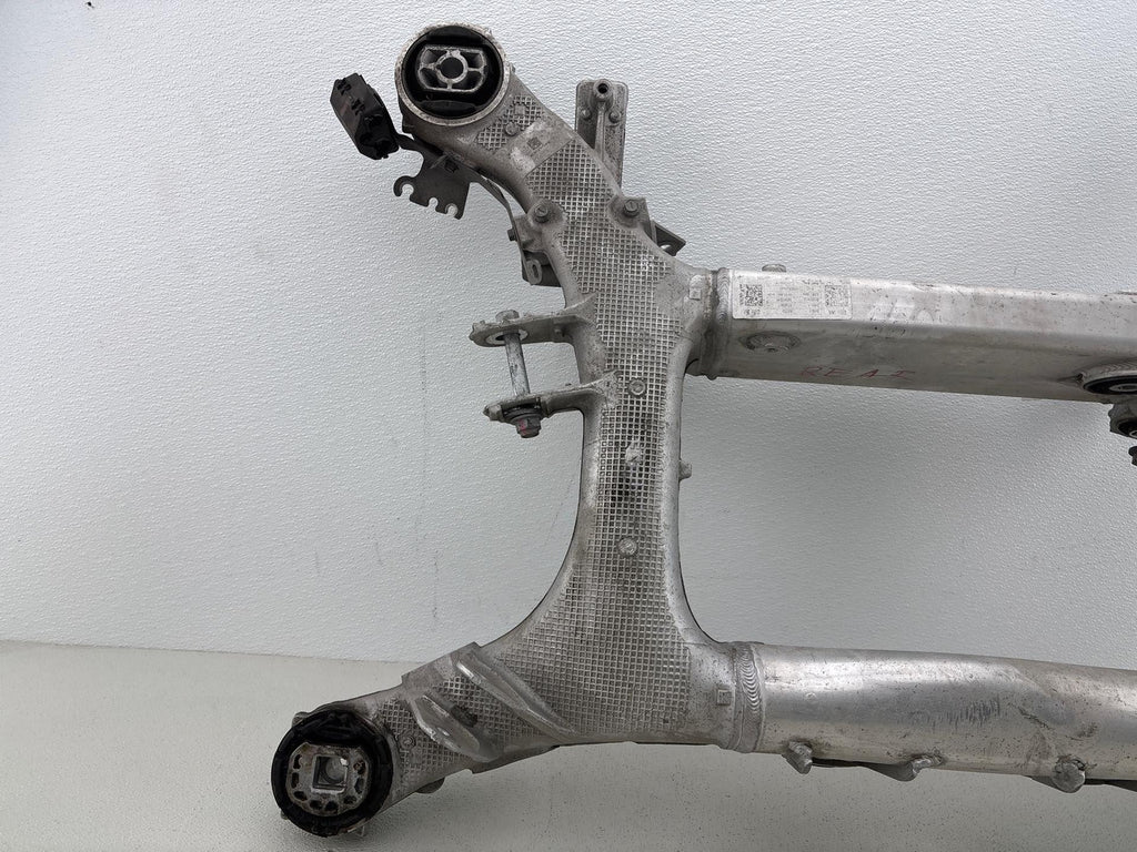 19-23 Bmw X5 Rear Axle Subframe Suspension Carrier Crossmember Oem 6894149