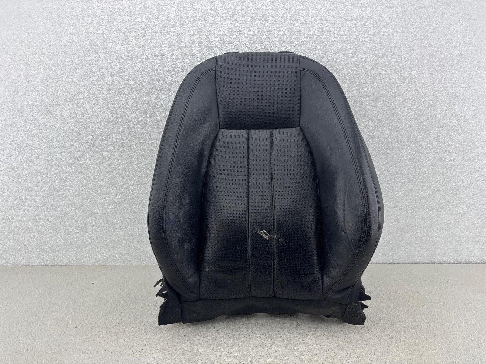 12-19 Land Rover Discovery Sport Hse Front Lh Driver Seat Upper Backrest Cushion