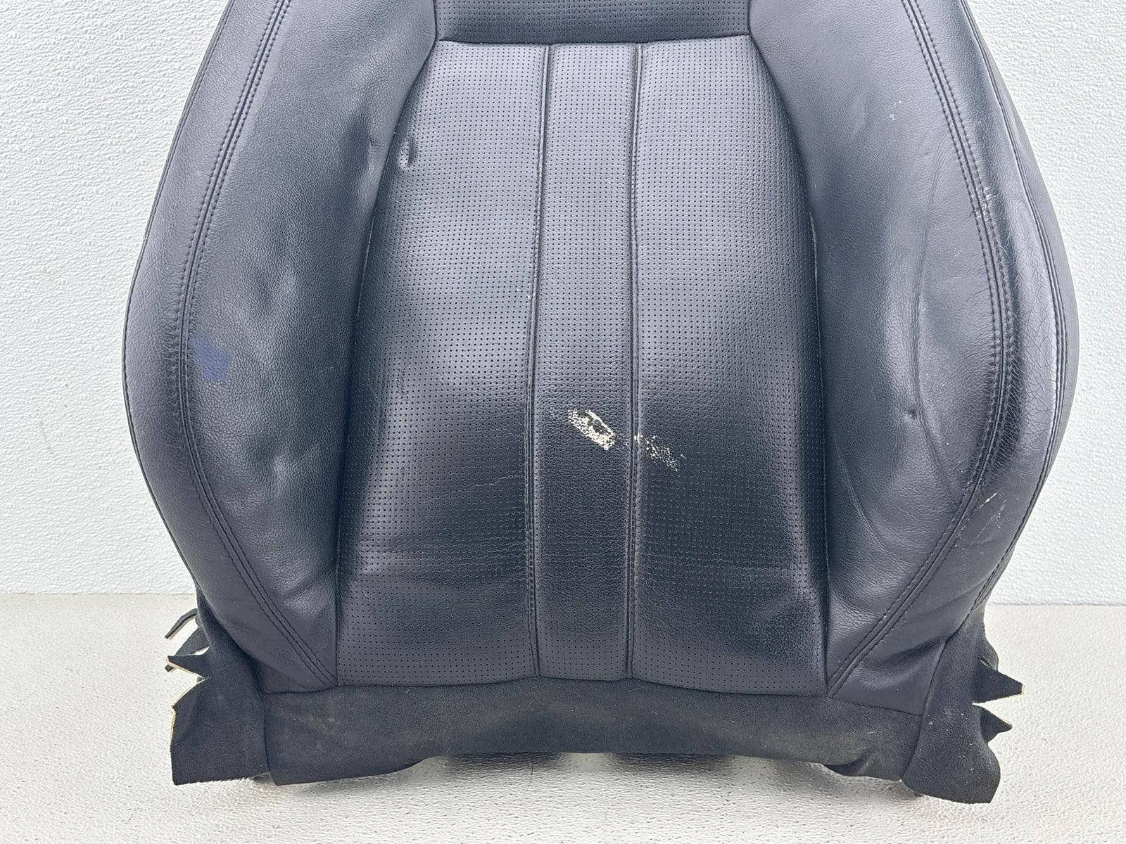 12-19 Land Rover Discovery Sport Hse Front Lh Driver Seat Upper Backrest Cushion