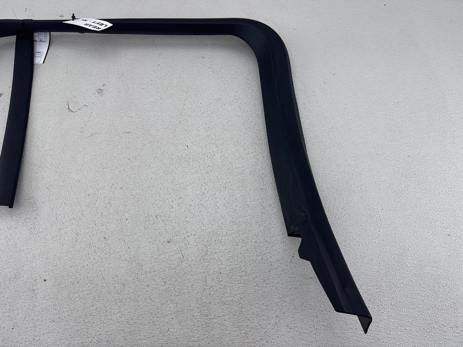 19-25 Bmw X5 Left Rear Door Upper Trim Panel  Assy Oem