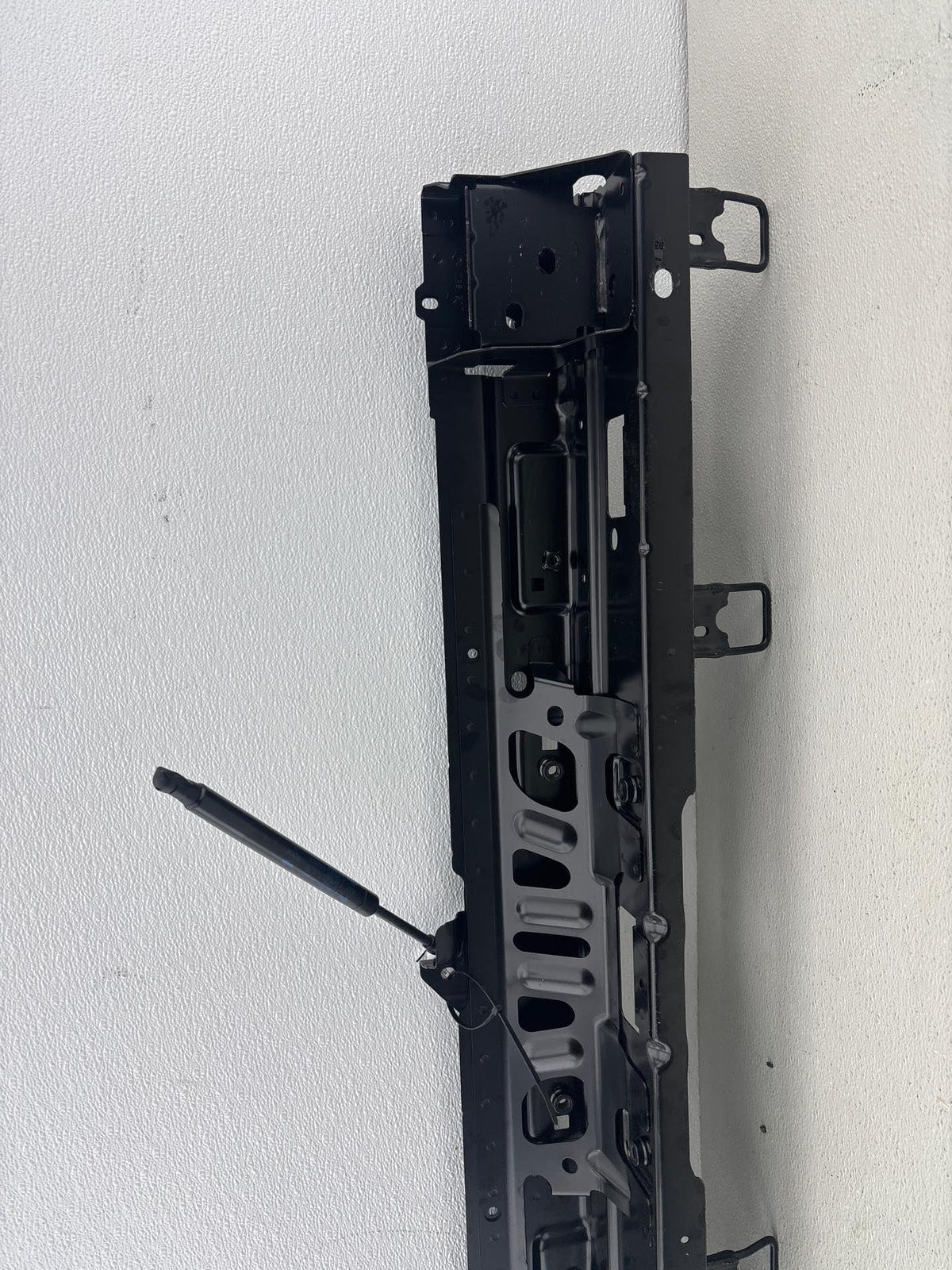 19-23 Bmw X5 G05 Fastening Handle Couches Isofix Back 7444988 Oem