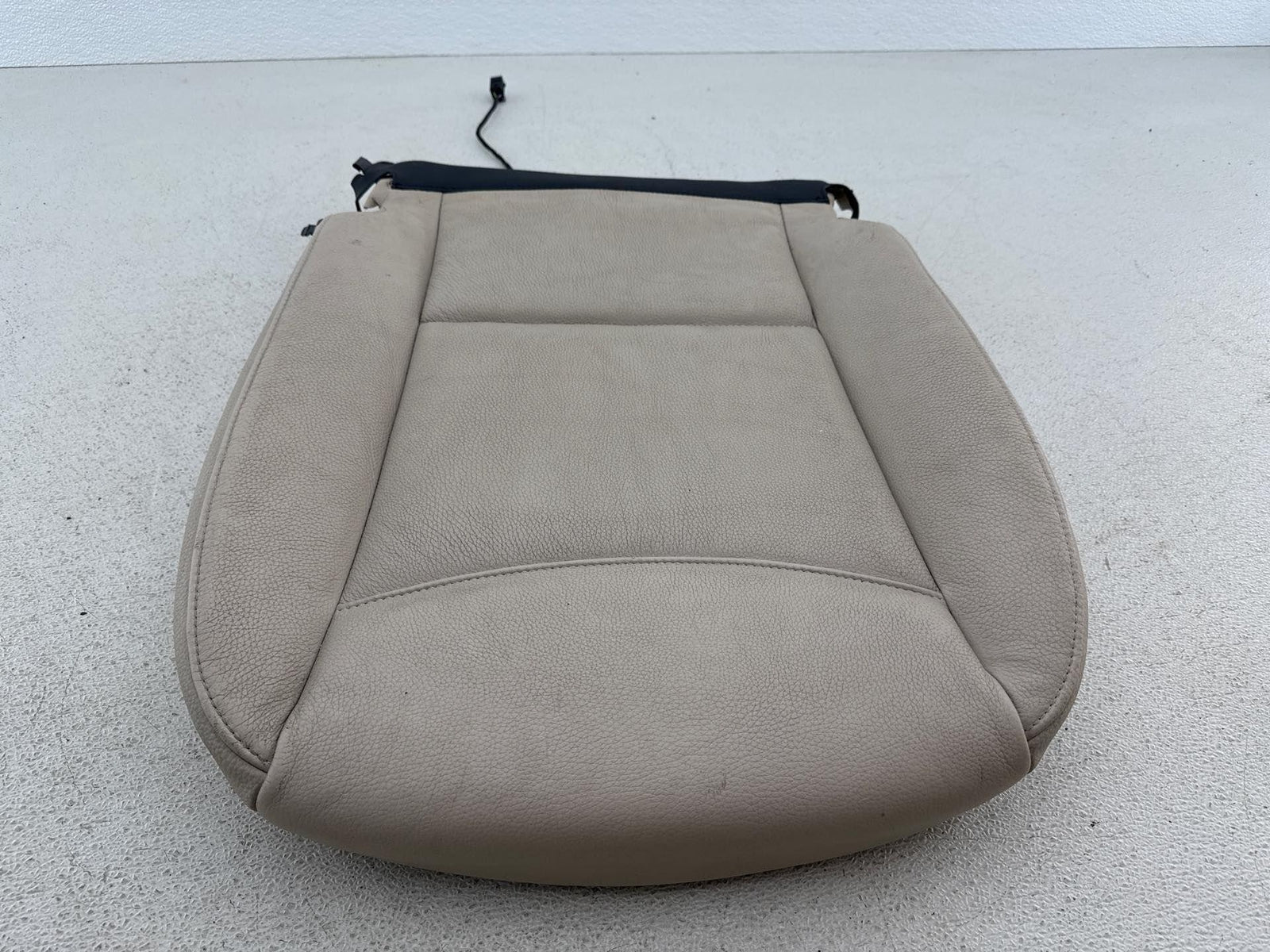07-11 Bmw E90 335D 335I Front Right Passenger Seat Lower Cushion Oem