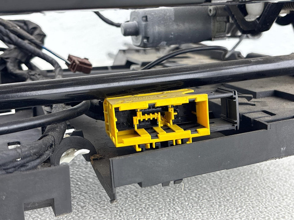 08-10 Bmw 353I Front Right Lower Seat Track Frame Rail Oem