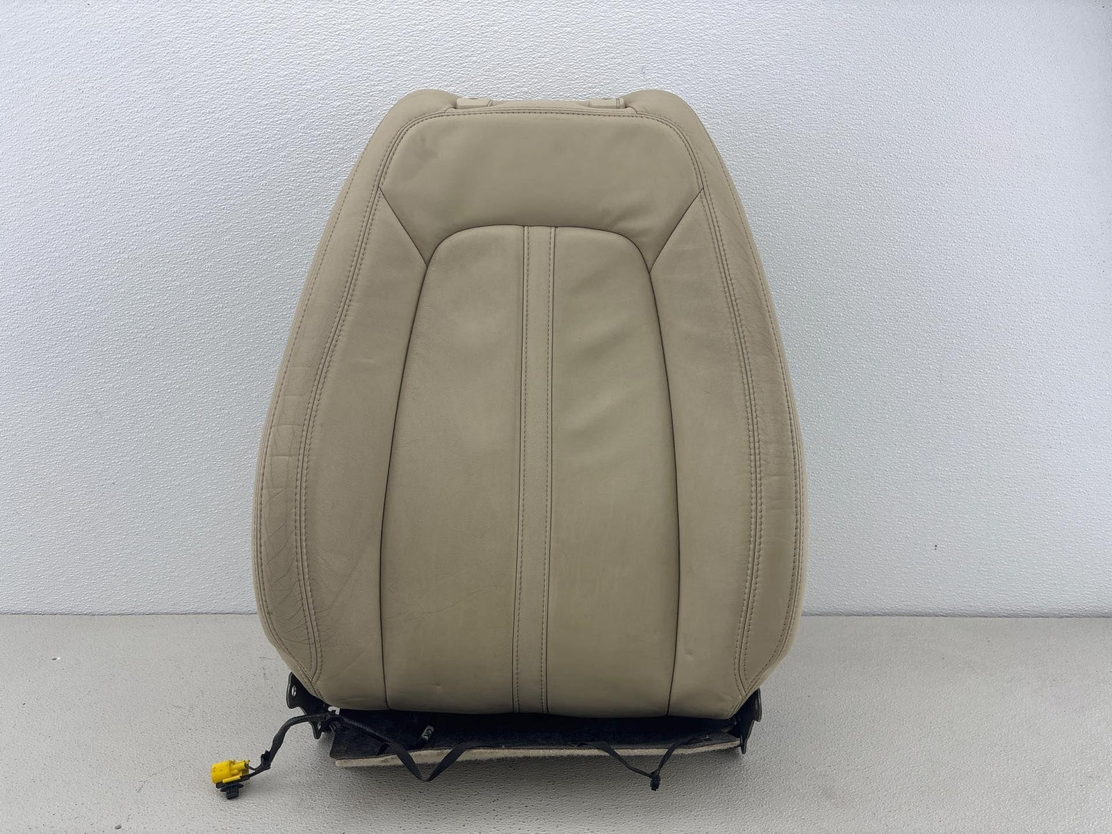 14-16 Lincoln Mkz Front Right Passenger Side Seat Backrest Red Stitch Oem