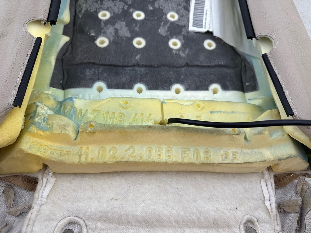 07-11 Bmw E90 E91 335I 335D Upper Top Seat Cushion Front Right Side Oem