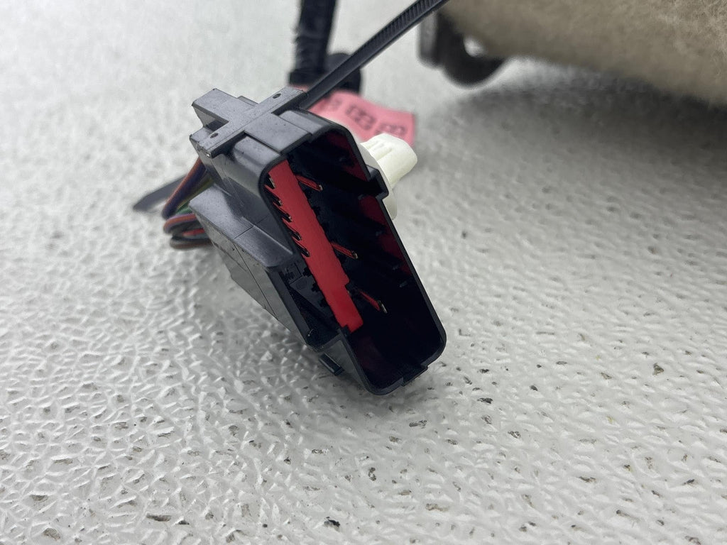 14-16 Lincoln Mkz Front Right Passenger Side Seat Backrest Red Stitch Oem