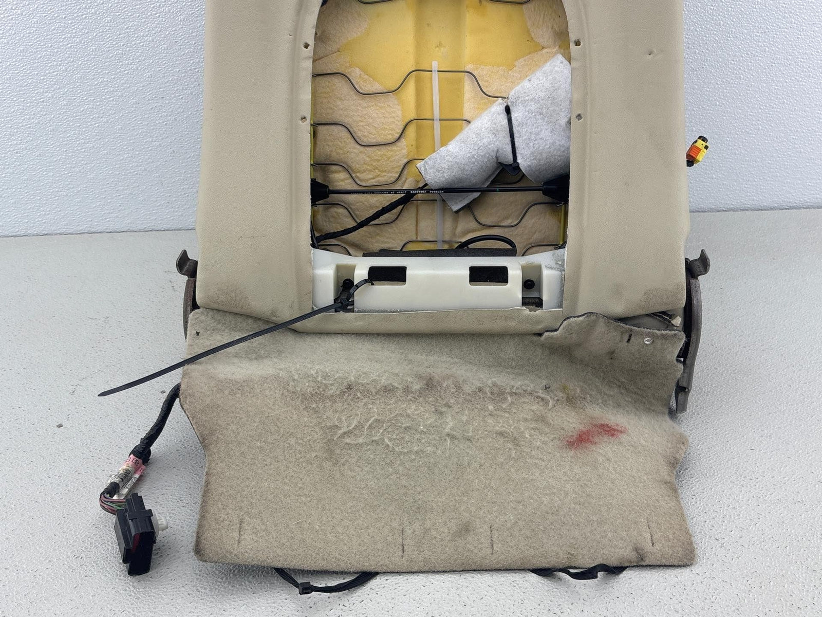 14-16 Lincoln Mkz Front Right Passenger Side Seat Backrest Red Stitch Oem