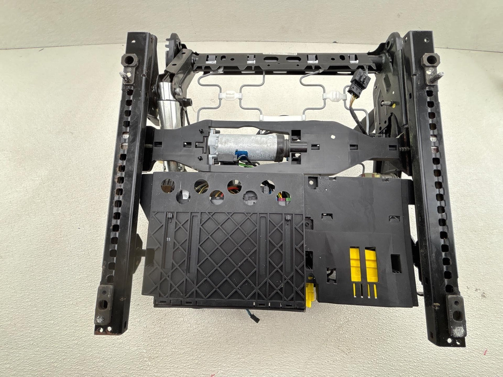 07-13 Bmw X5 E70 Front Left Driver Side Seat Track Frame Rail W/Motors Oem