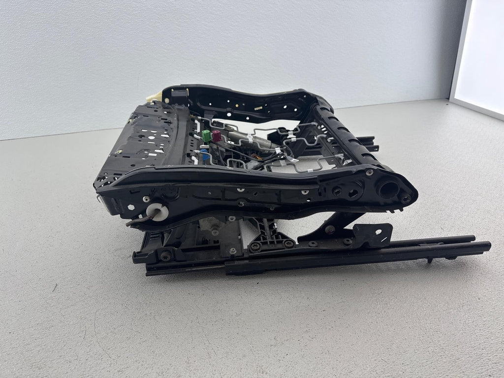 07-13 Bmw X5 E70 Front Right Passenger Side Seat Rail Track Frame 8342929 Oem