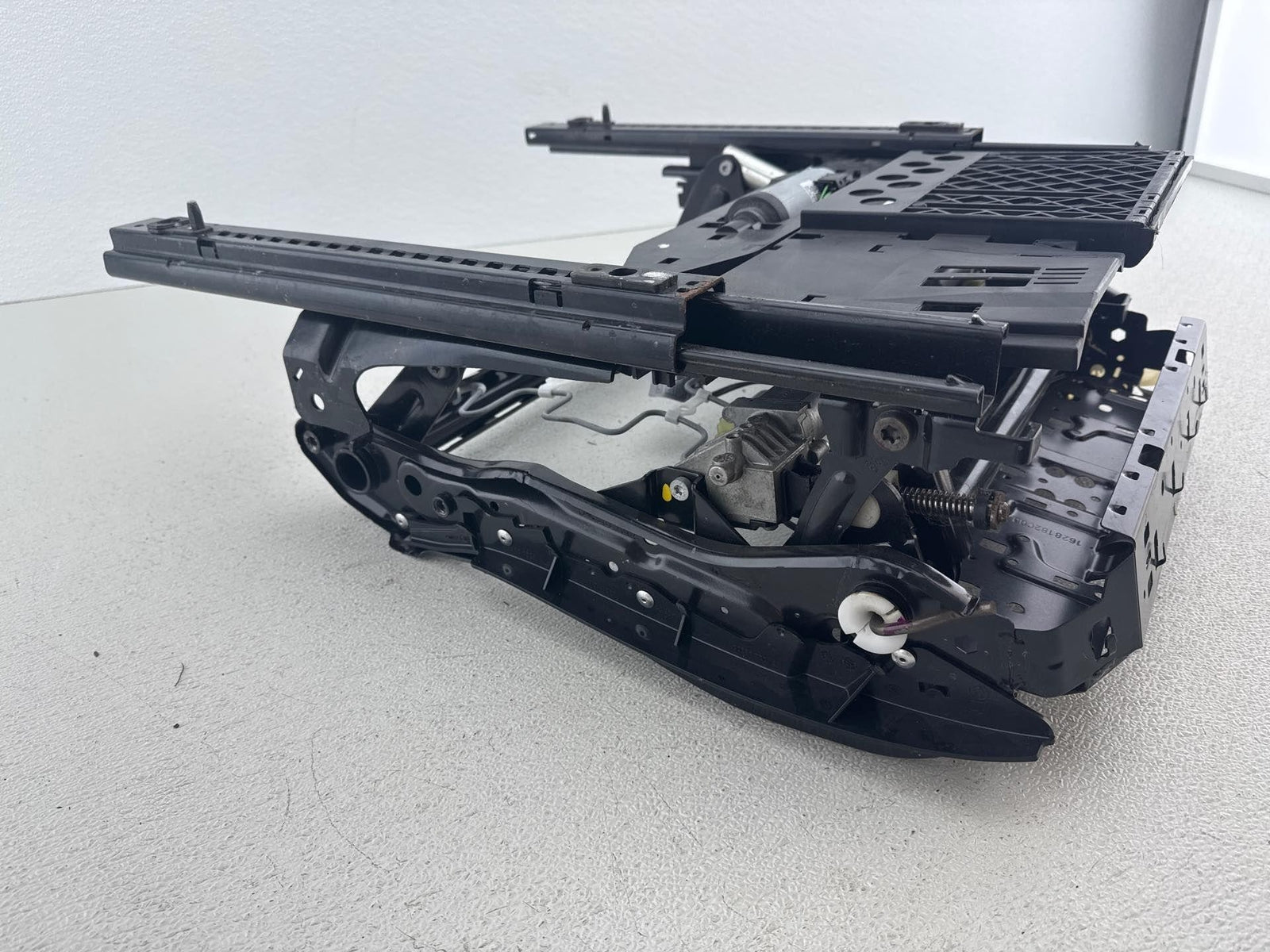 07-13 Bmw X5 E70 Front Right Passenger Side Seat Rail Track Frame 8342929 Oem