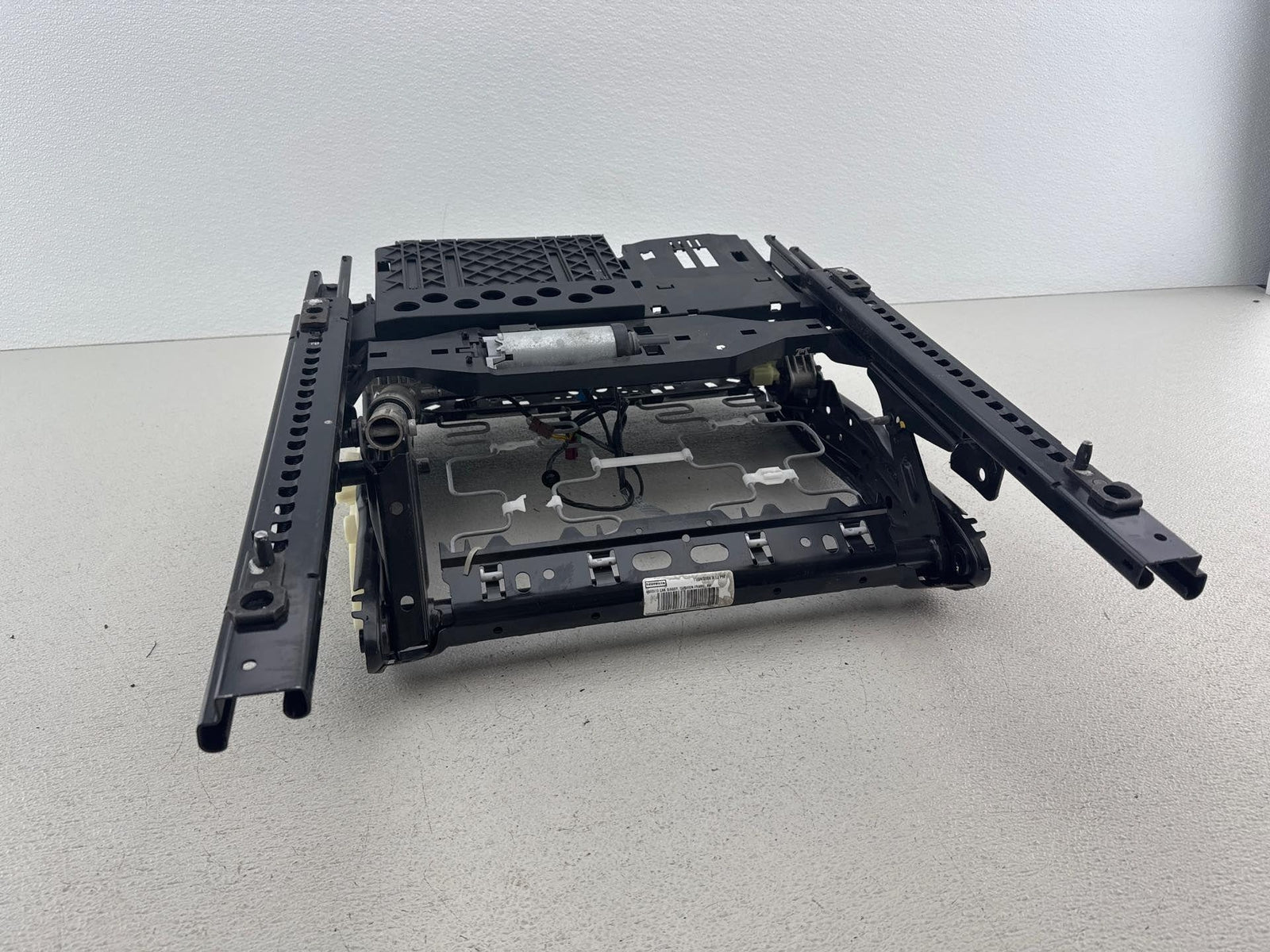 07-13 Bmw X5 E70 Front Right Passenger Side Seat Rail Track Frame 8342929 Oem