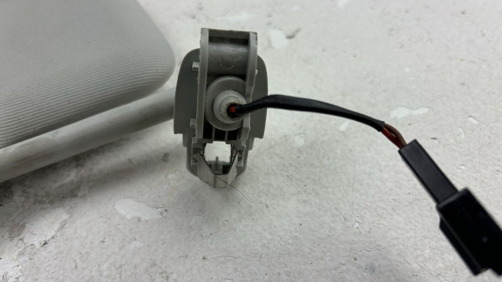 11 - 17 Volkswagen Passat Roof Right Side Sun Visor White 8H0010501 Genuine Oem