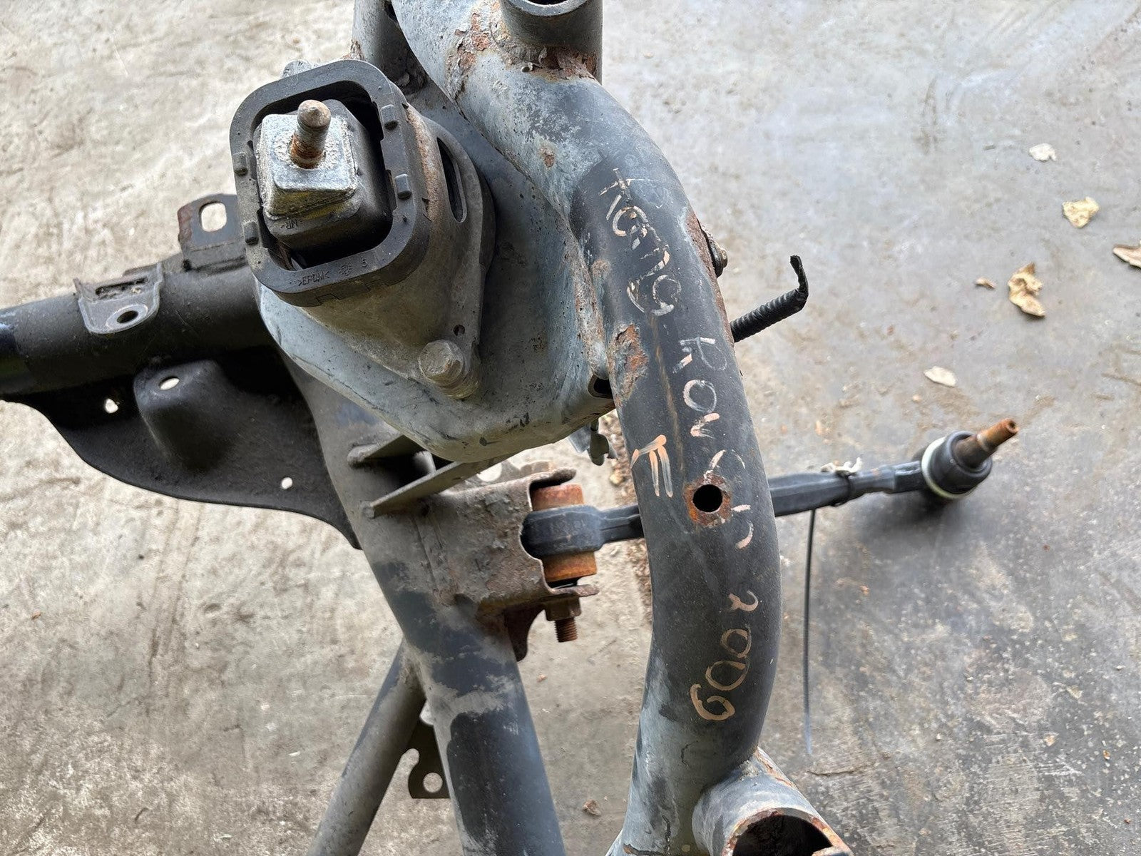 10-12 Land Rover Range Rover L322 Front Subframe Suspension Crossmember Oem