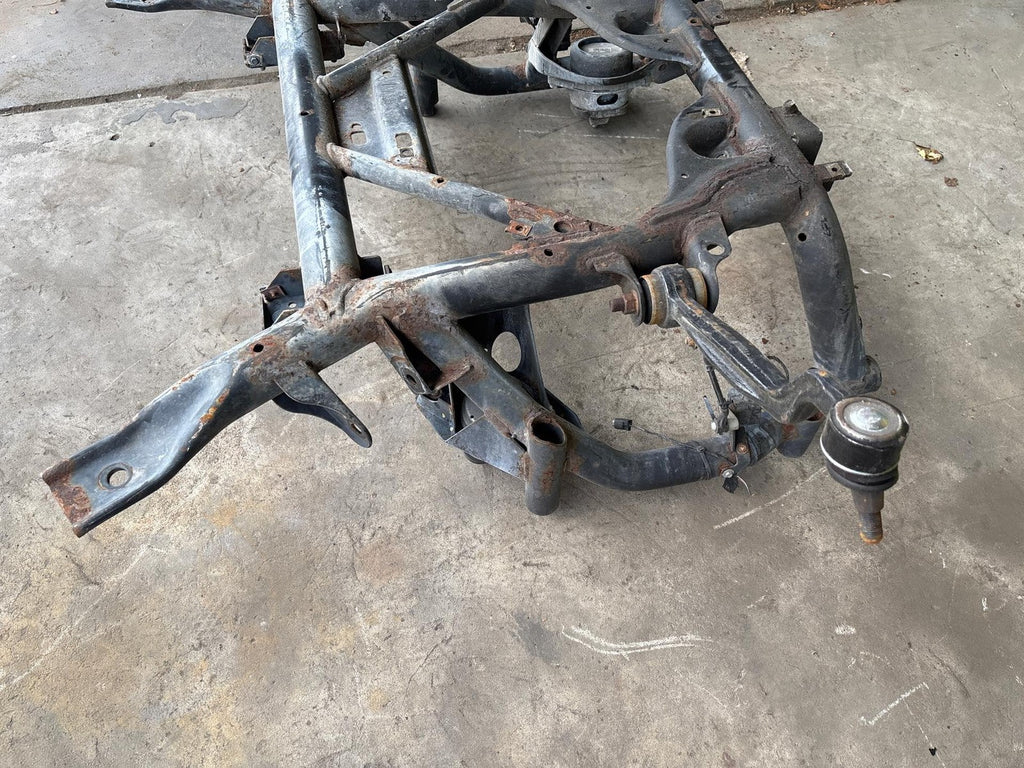 10-12 Land Rover Range Rover L322 Front Subframe Suspension Crossmember Oem