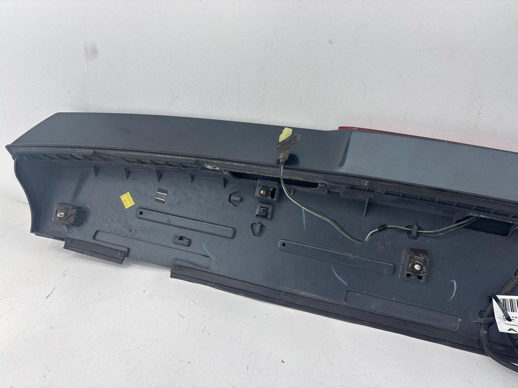 06-08 Honda Pilot Lift Gate Spoiler W/ Deck Trim Third Brake Light Oem