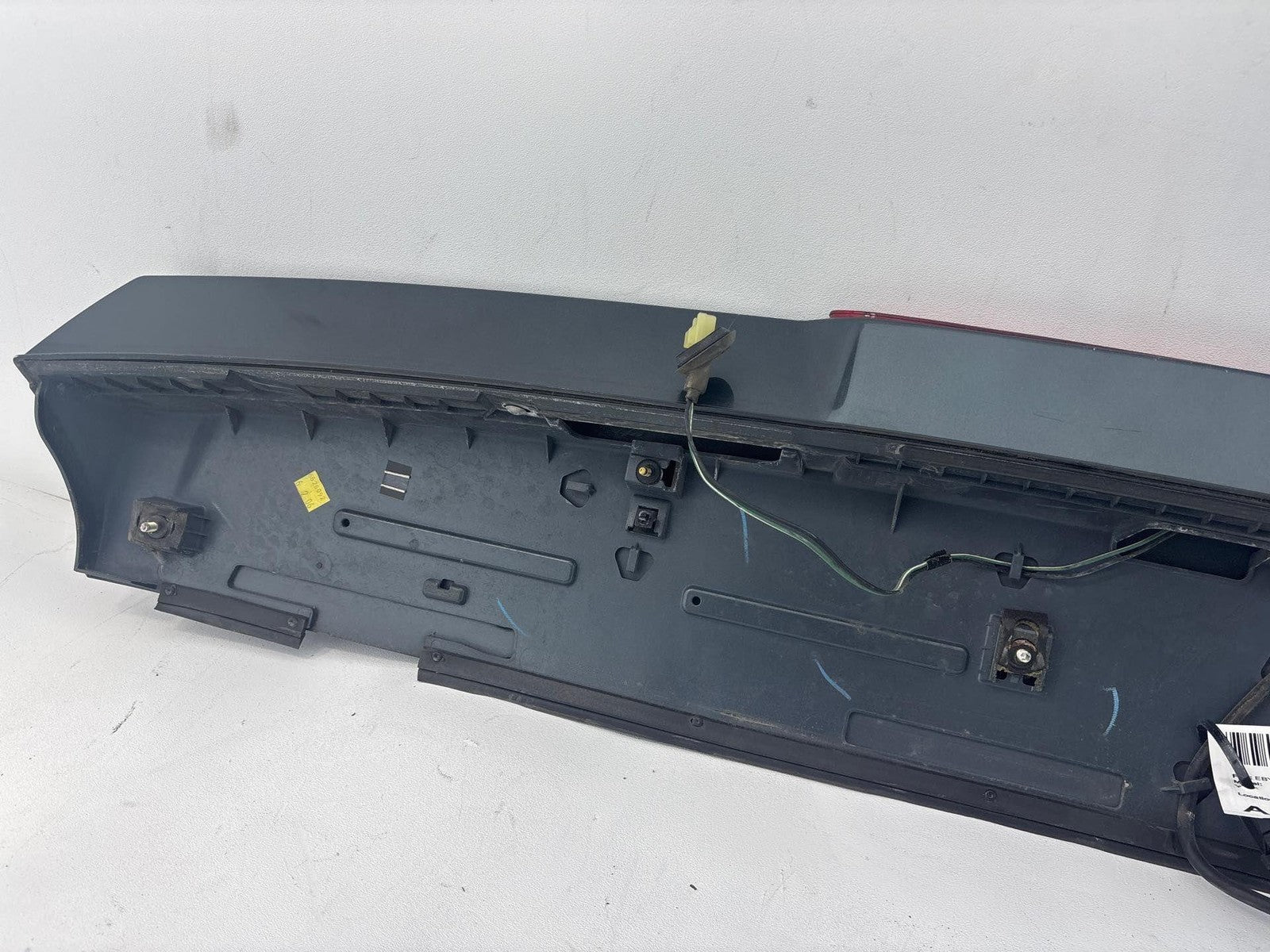 06-08 Honda Pilot Lift Gate Spoiler W/ Deck Trim Third Brake Light Oem