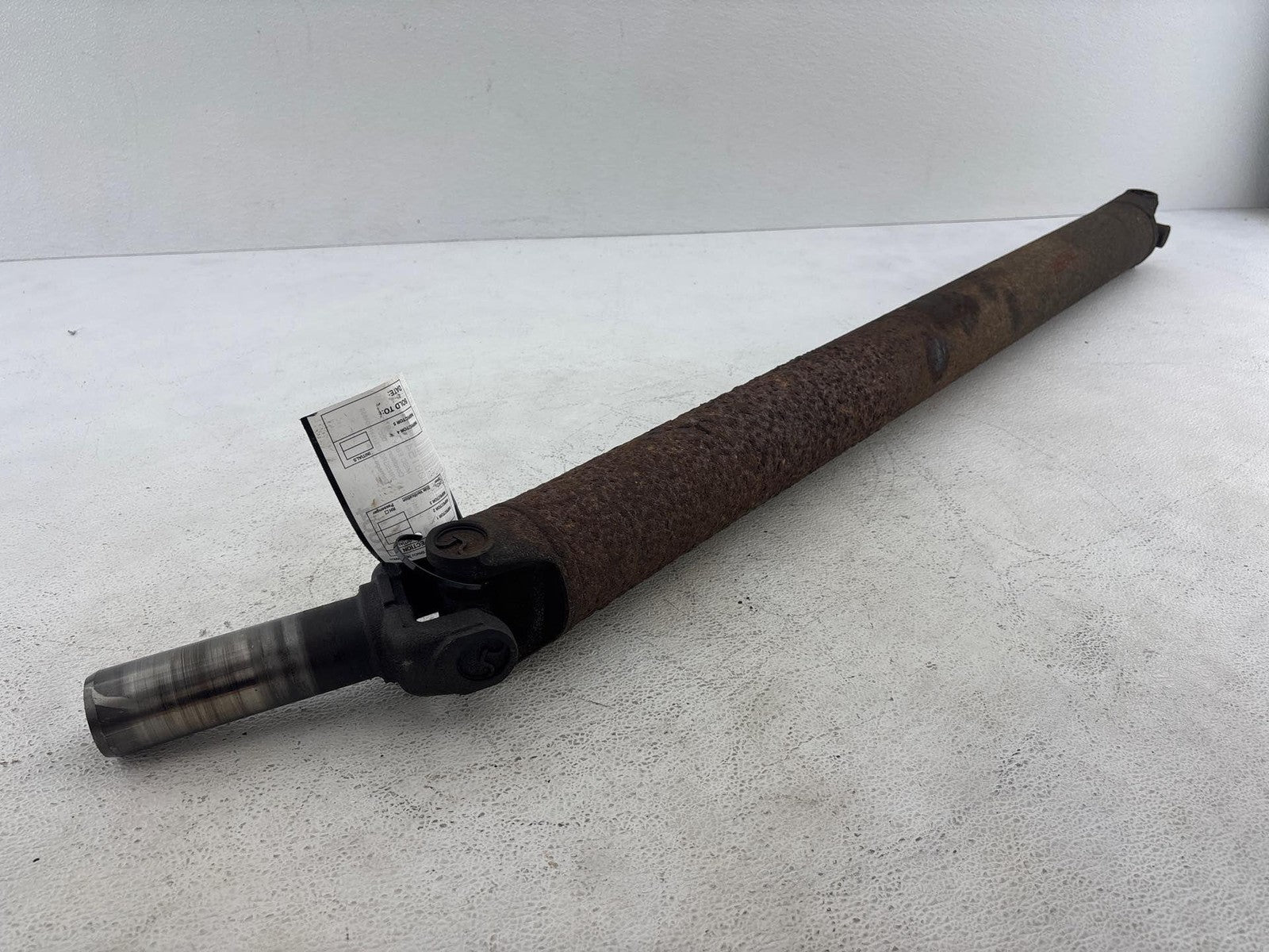 03 - 09 Hummer H2 6.0L Drive Shaft Driveshaft Front Oem