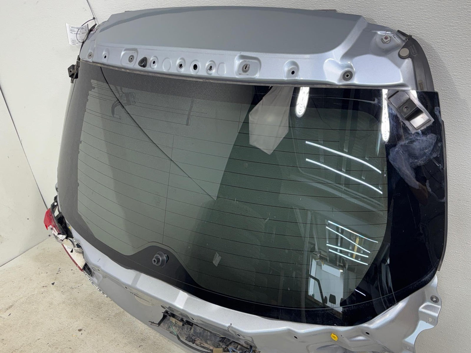 15-19 Subaru Outback Rear Trunk Liftgate Tailgate Hatch Lid Oem