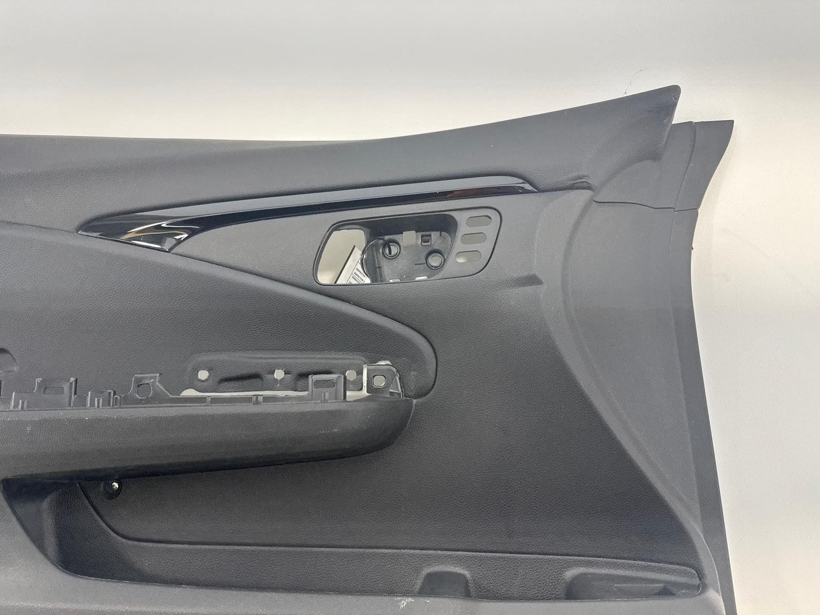 16-23 Honda Pilot/Passport Front Left Interior Door Panel Trim Cover Oem