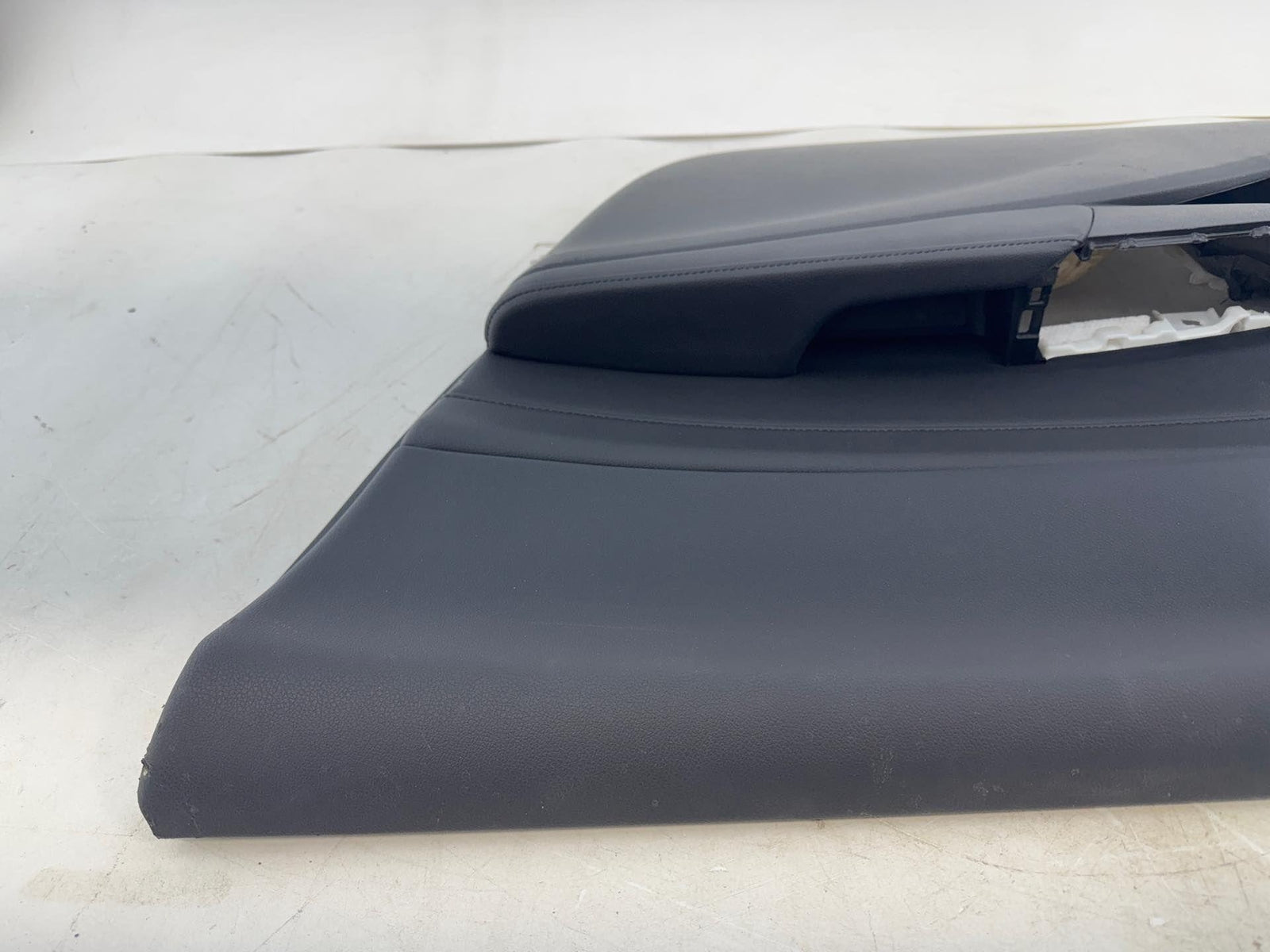 19-22 Acura Ilx Front Right Passenger Interior Door Panel Trim Cover Oem