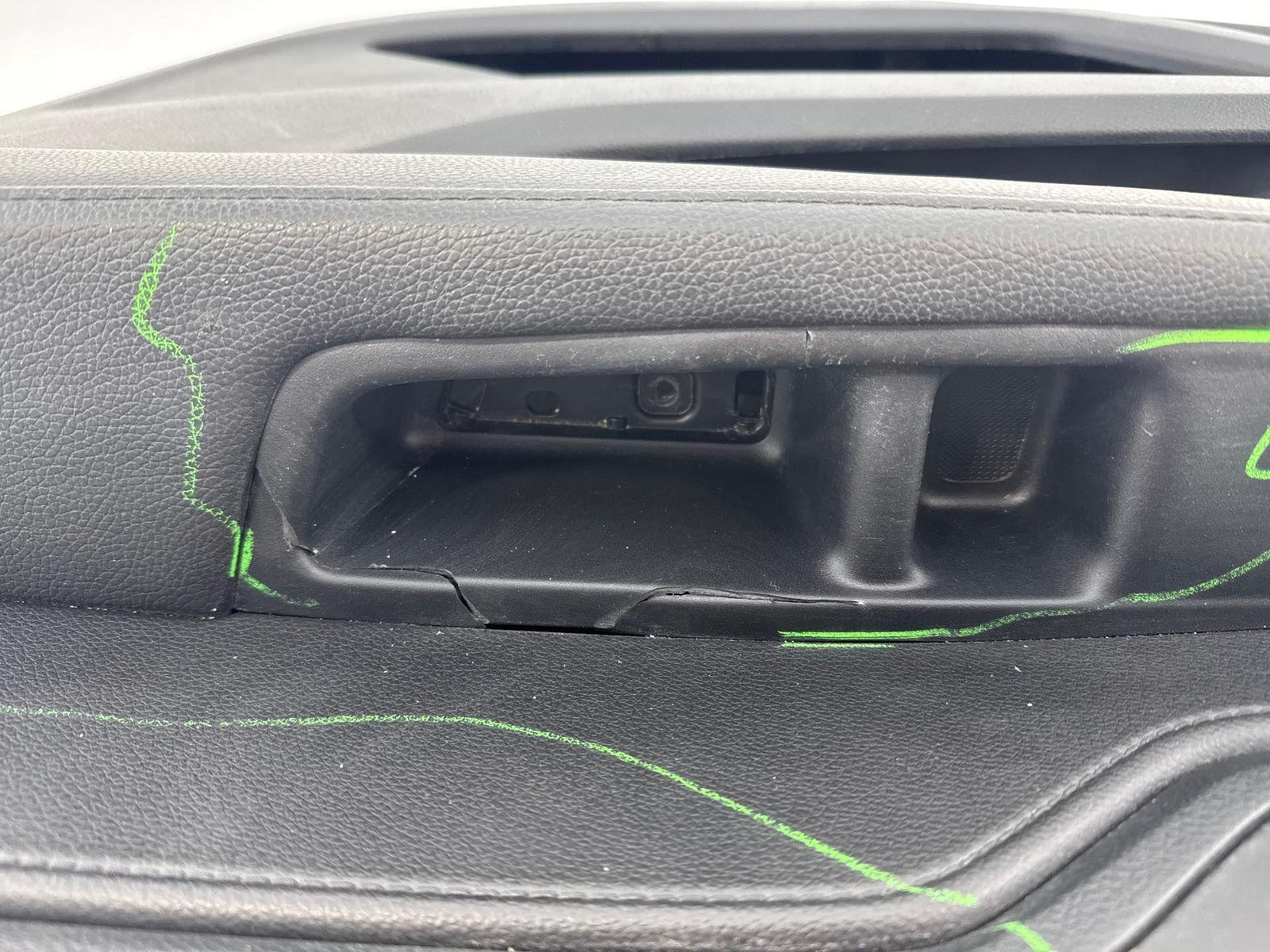 18-24 Honda Odyssey Front Right Side Interior Door Panel Trim Oem