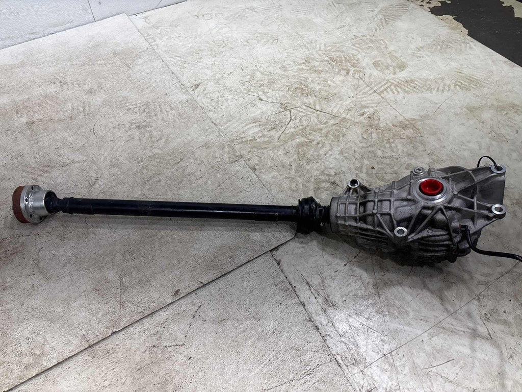 18-25 Alfa Romeo Stelvio 2.0L Front Axle Differential Carrier W/ Drive Shaft Oem