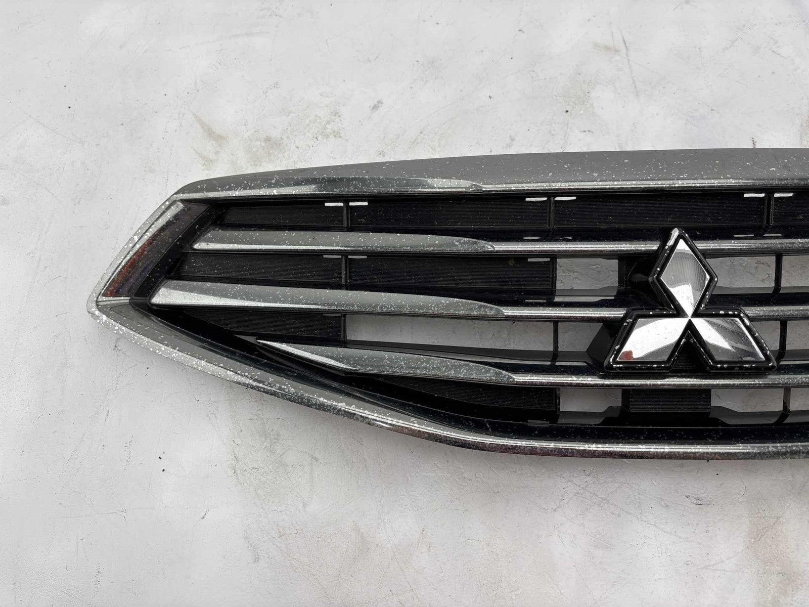 17-19 Mitsubishi Mirage Front Upper Grille Grill Panel Chrome 6402A301