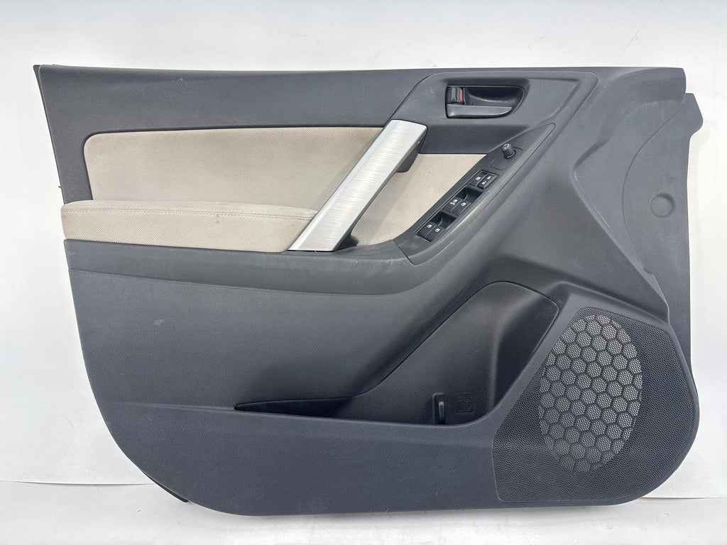 17-18 Subaru Forester Front Left Side Interior Door Trim Panel Black Oem