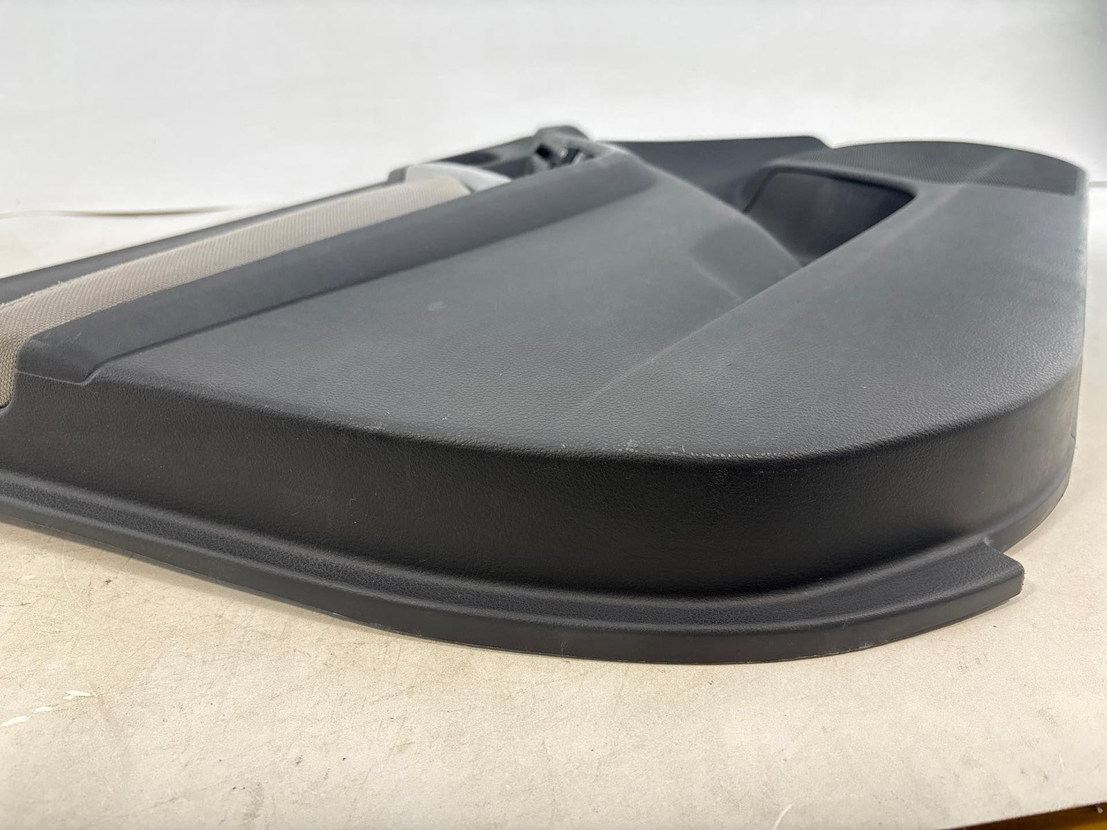 17-18 Subaru Forester Front Left Side Interior Door Trim Panel Black Oem