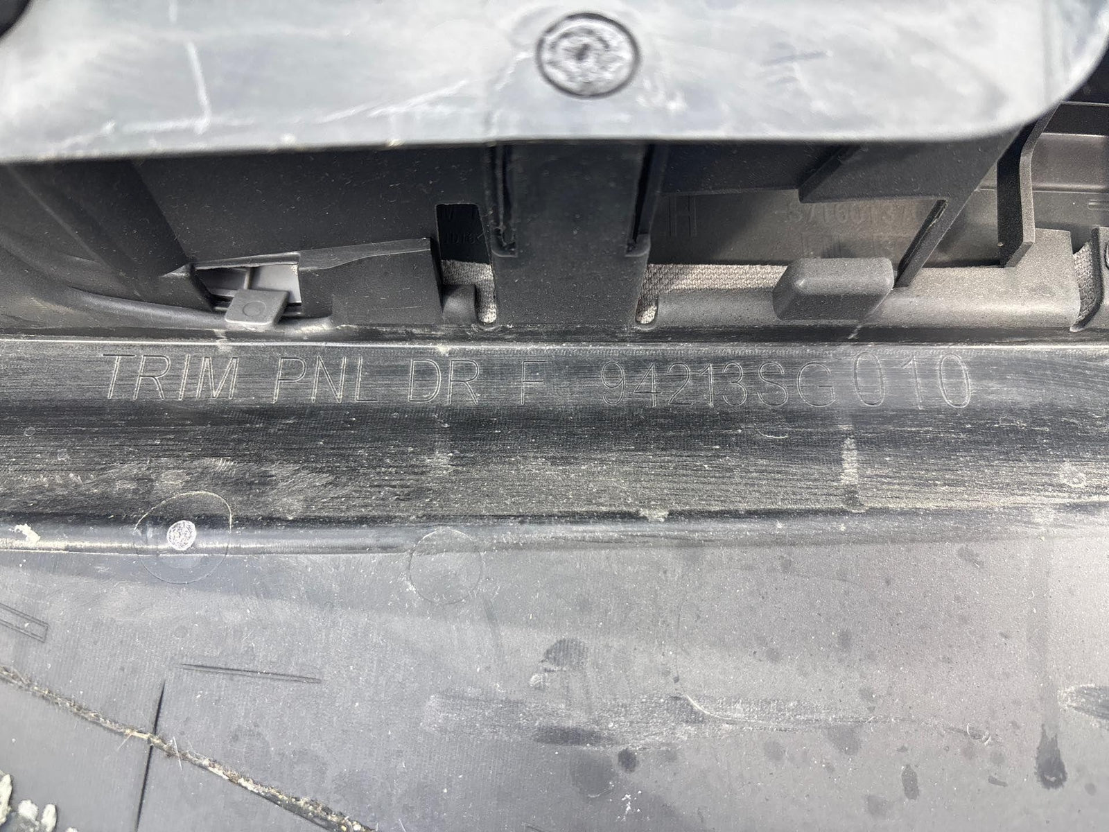 17-18 Subaru Forester Front Left Side Interior Door Trim Panel Black Oem