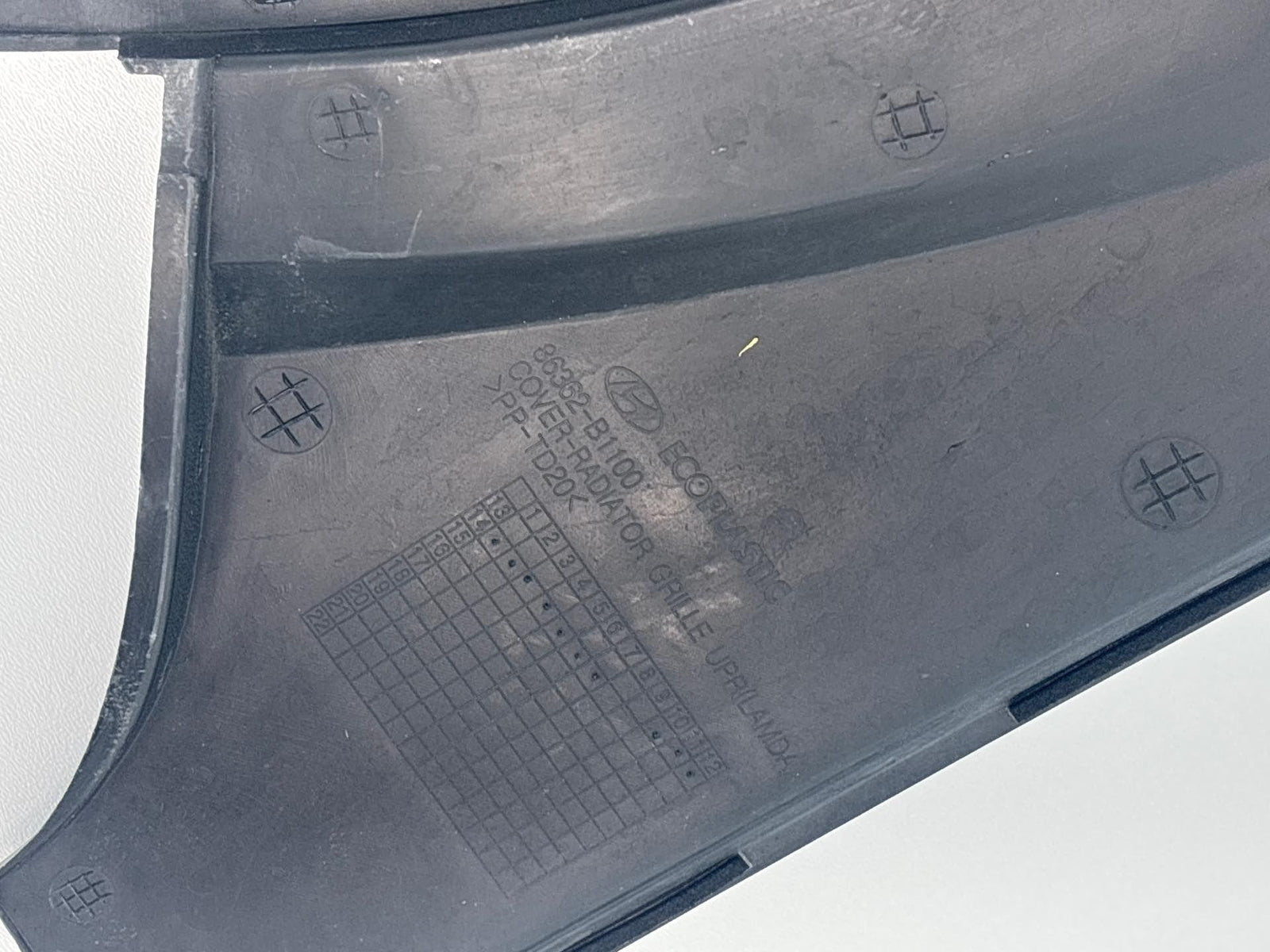 15-20 Hyundai Genesis G80 Radiator Baffle Cover Trim Panel Oem