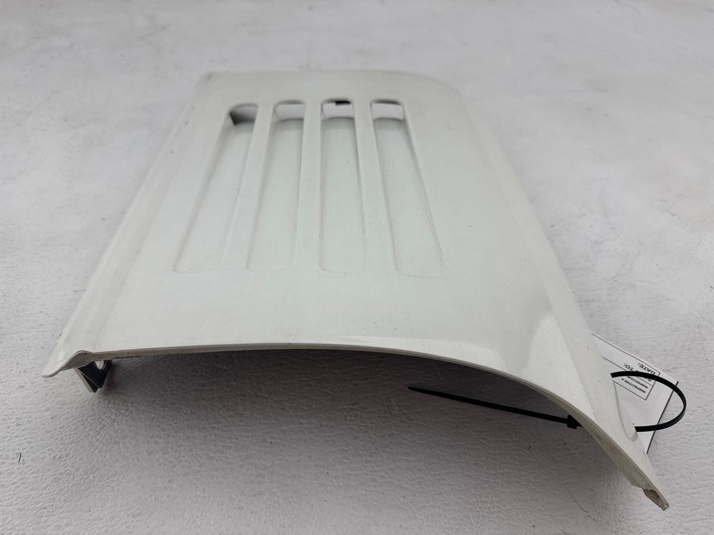 1991-1996 Chevrolet Corvette Front Right Fender Panel Oem 10135976