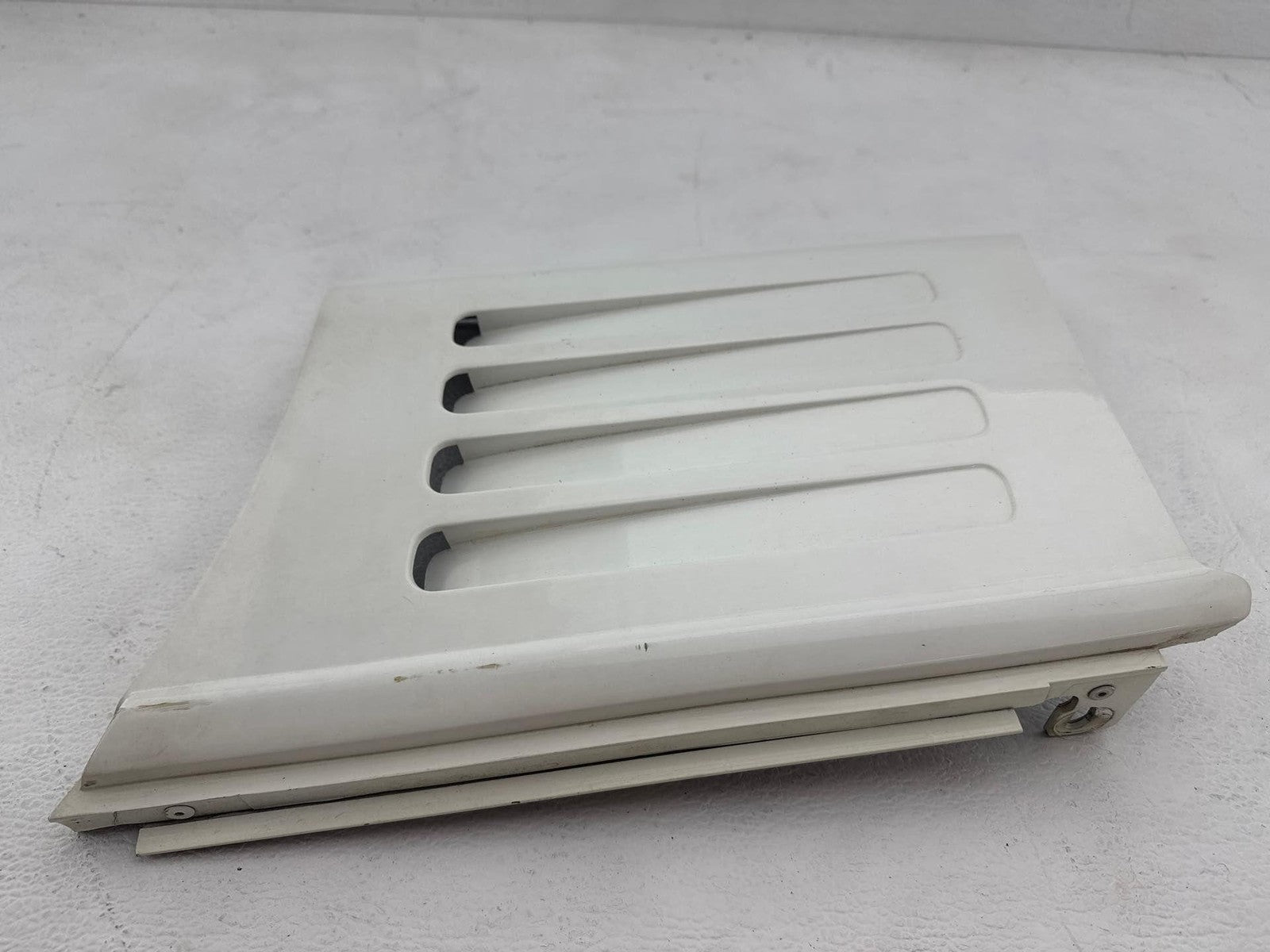 1991-1996 Chevrolet Corvette Front Right Fender Panel Oem 10135976