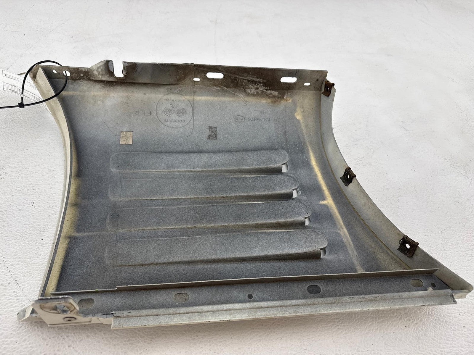 1991-1996 Chevrolet Corvette Front Right Fender Panel Oem 10135976