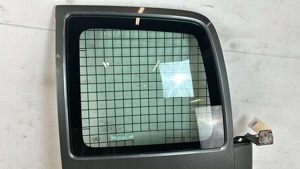 1996 - 2002 Chevrolet Express 3500 Genuine Rear Passenger Side Door Oem 22939491